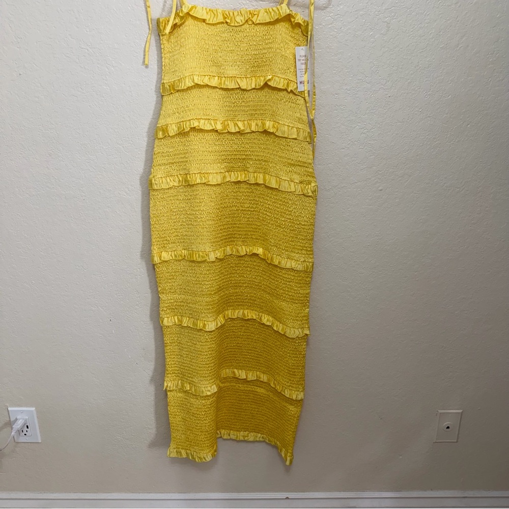 New show me your mumu Stella Smocked Dress size L - Picture 10 of 11